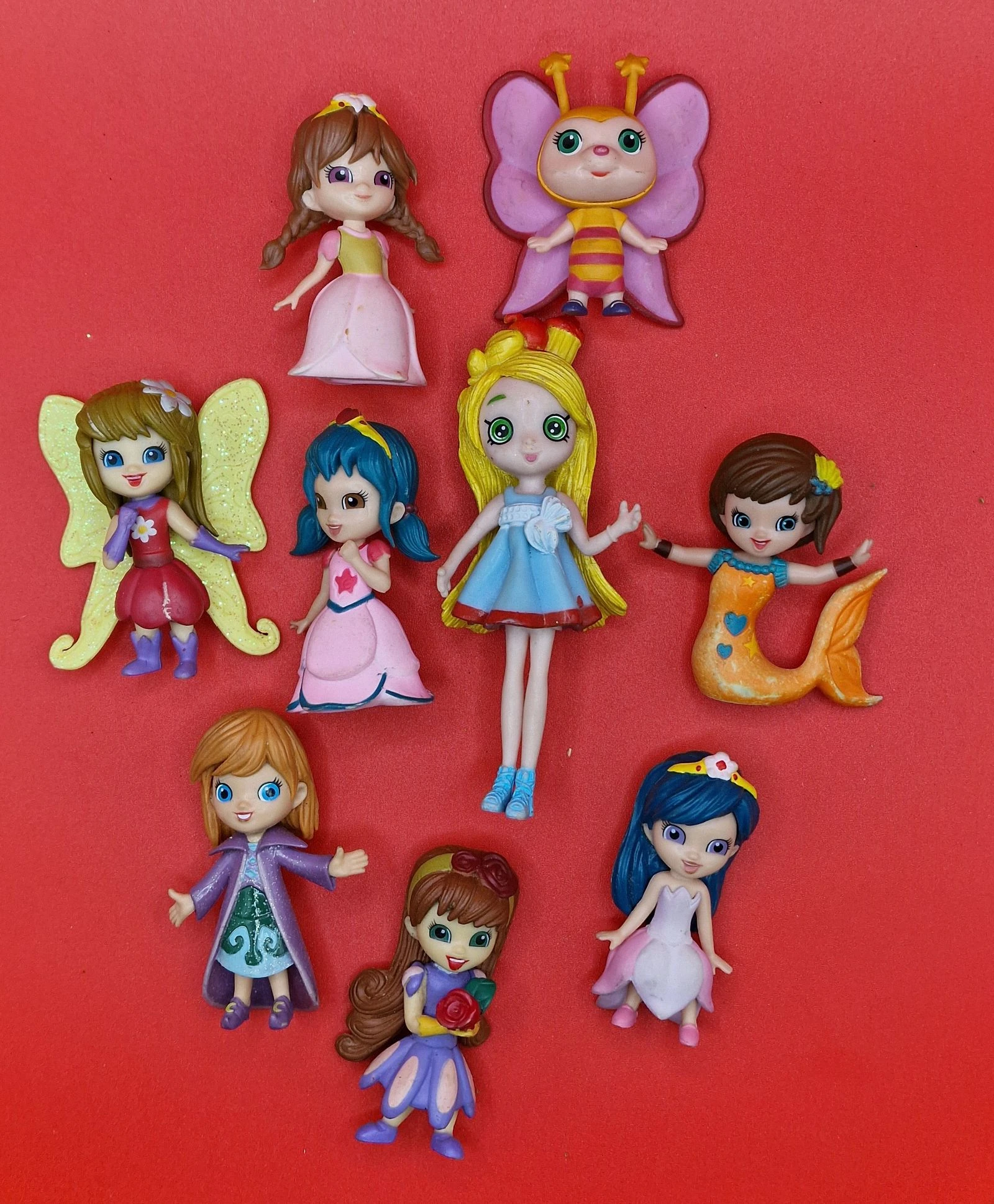 Lote de figuras Magiki de quiosco de hadas sirenas y princesas
